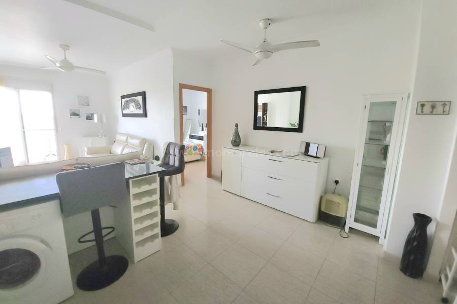 Resale - Apartment  - Almoradí