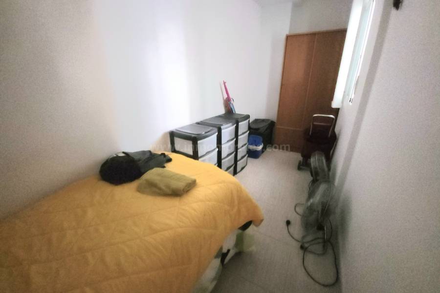 Resale - Apartment  - Almoradí