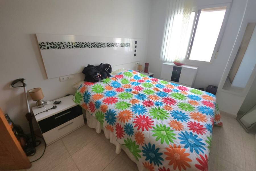 Resale - Apartment  - Almoradí