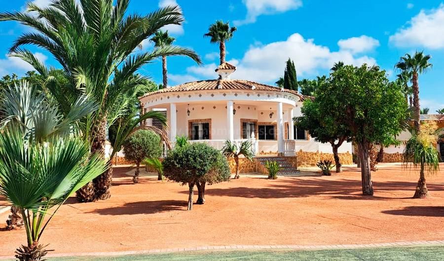 Resale - Country Villa   - Catral