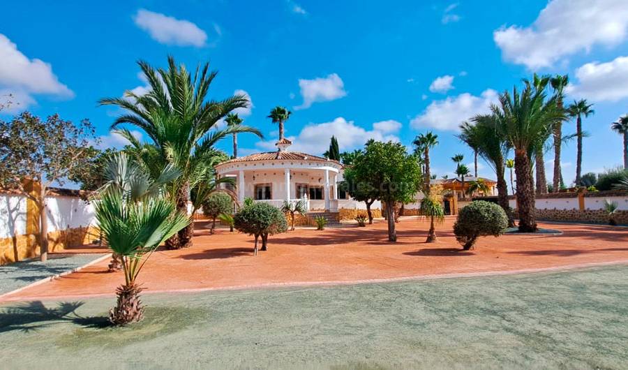 Resale - Country Villa   - Catral