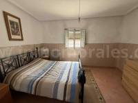 Resale - Village house - Almoradí