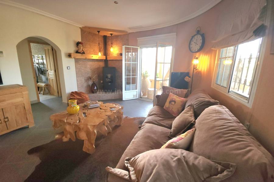 Resale - Country Villa   - Catral