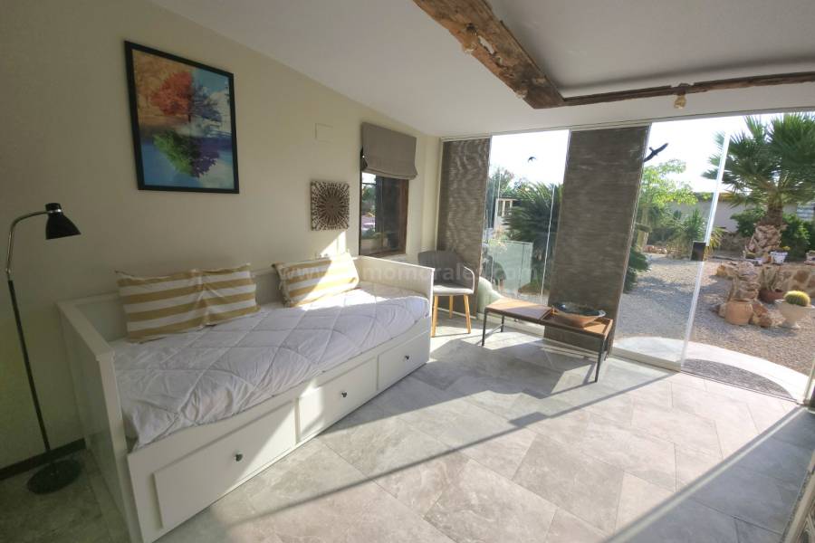 Resale - Country Villa   - Catral