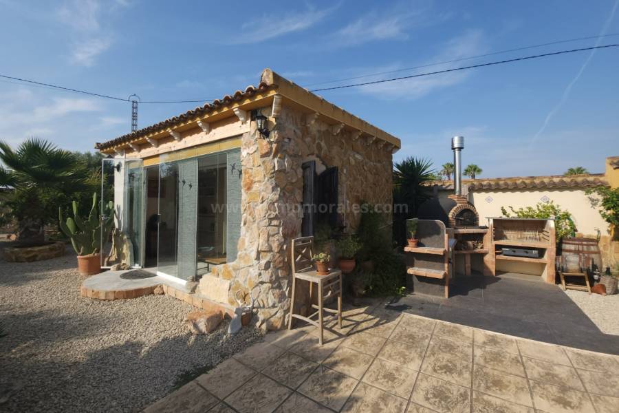 Resale - Country Villa   - Catral