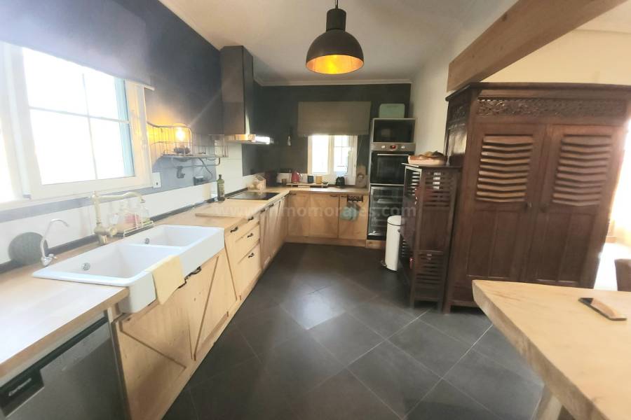 Resale - Country Villa   - Catral