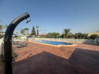 Venta - Villa con anexo - Catral