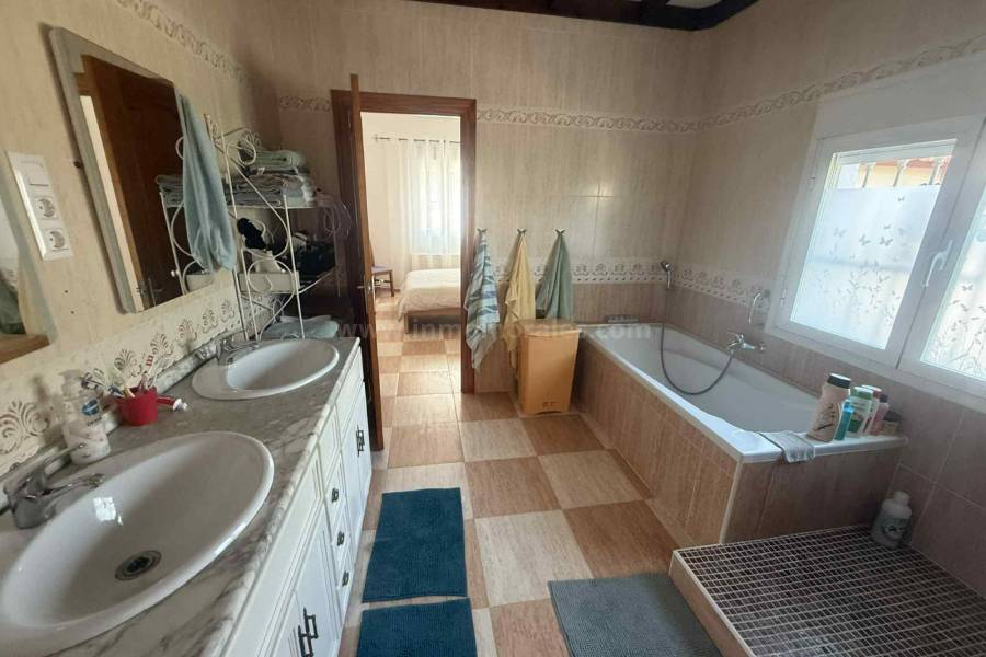 Wiederverkauf - Villa ( Finca ) - Catral