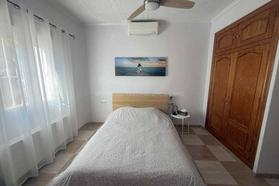 Wiederverkauf - Villa ( Finca ) - Catral