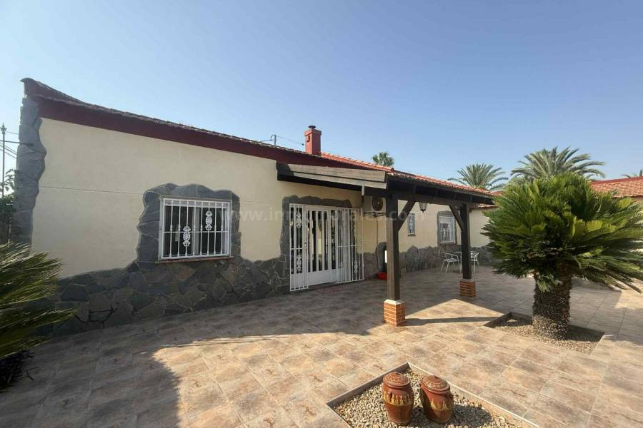 Wiederverkauf - Villa ( Finca ) - Catral