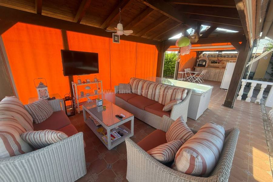 Wiederverkauf - Villa ( Finca ) - Catral