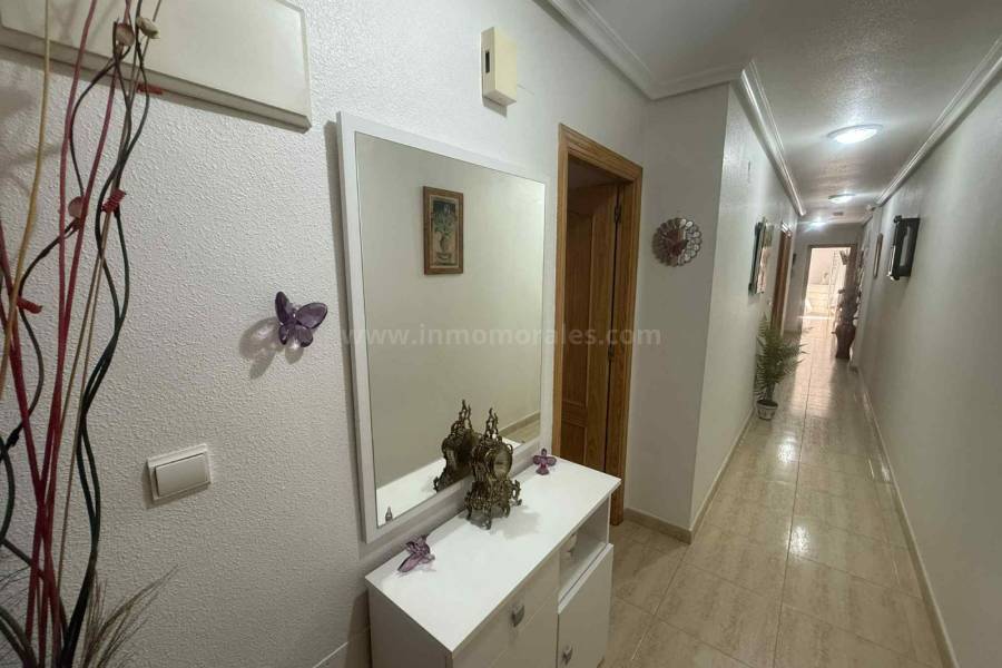 Resale - Apartment  - Almoradí