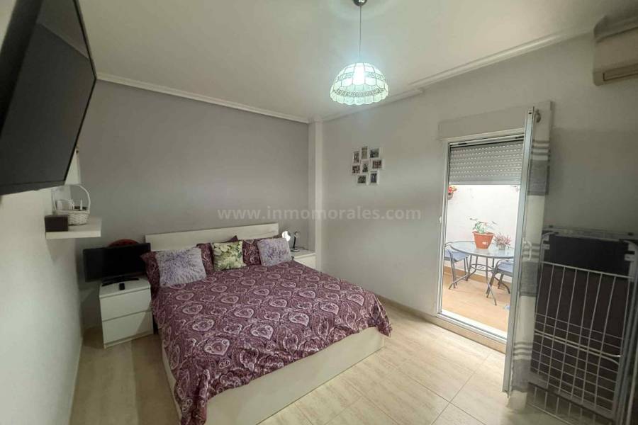 Resale - Apartment  - Almoradí