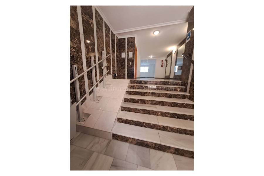 Resale - Apartment  - La Mata