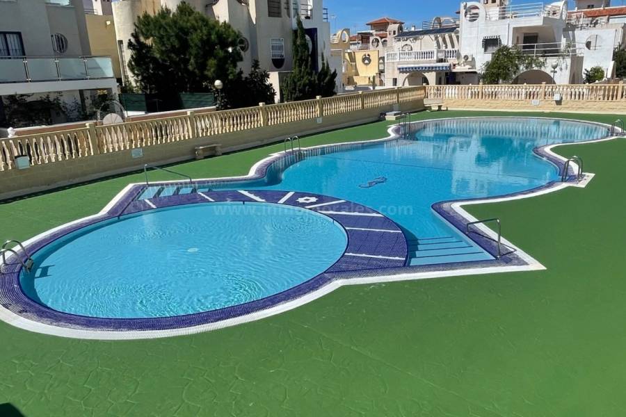 Resale - Apartment  - La Mata