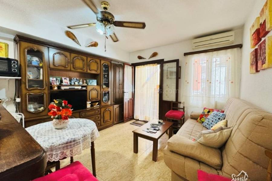 Resale - Apartment  - La Mata