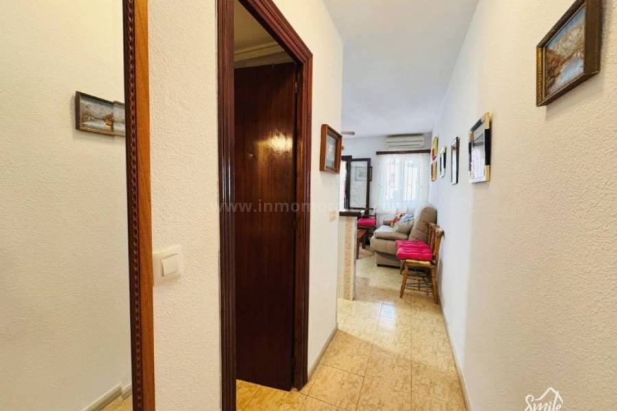 Resale - Apartment  - La Mata