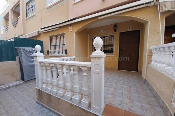 Apartment  - Resale - La Mata - La Mata