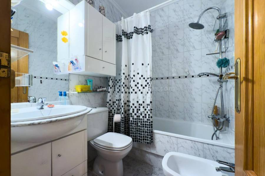 Wiederverkauf - Wohnung/Apartment - La Mata