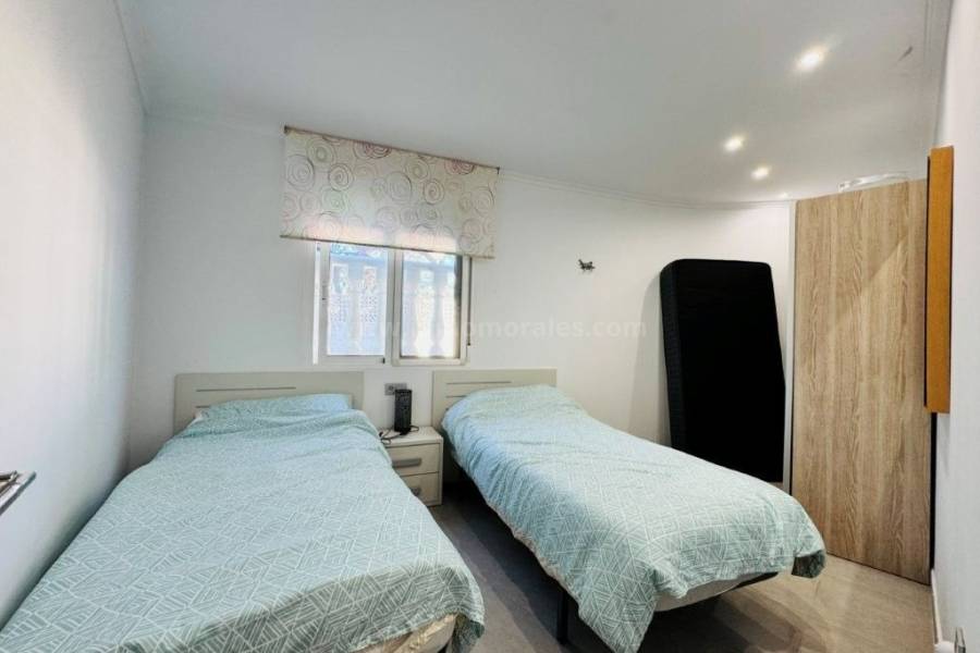 Resale - Apartment  - La Mata