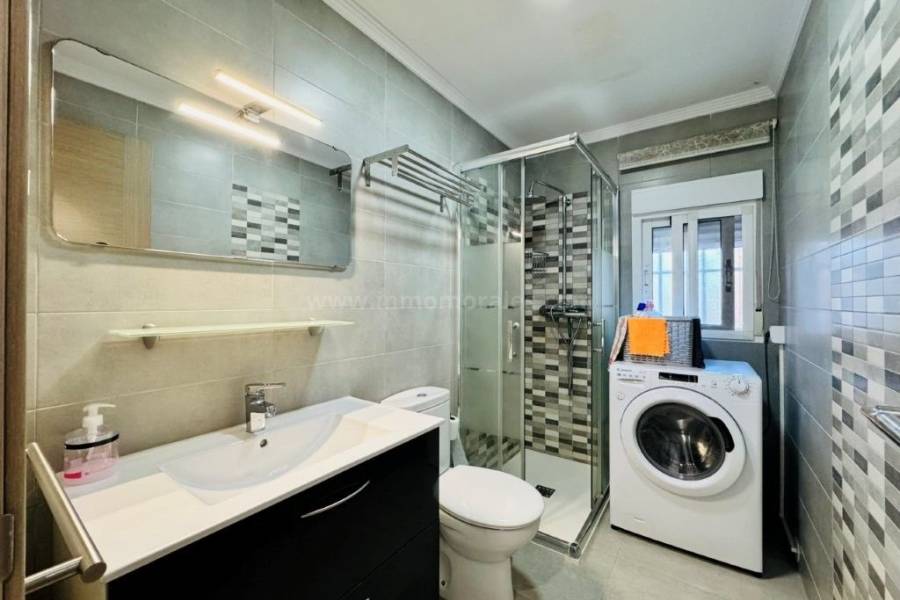 Resale - Apartment  - La Mata