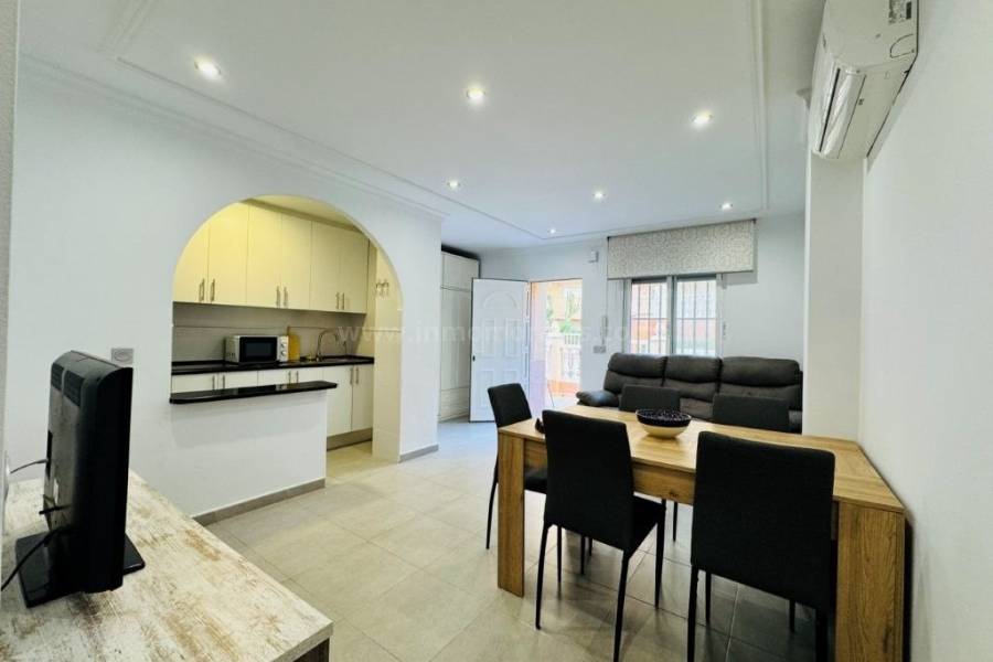 Resale - Apartment  - La Mata