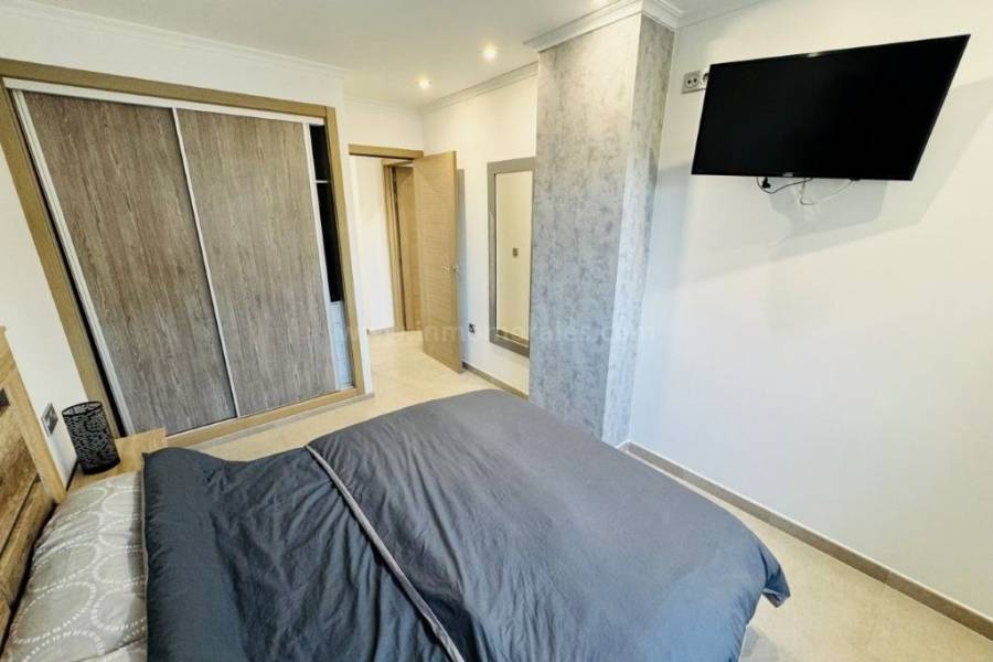 Resale - Apartment  - La Mata