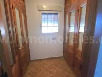 Herverkoop - Villa met bijgebouw - Catral