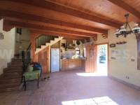 Herverkoop - Villa met bijgebouw - Catral