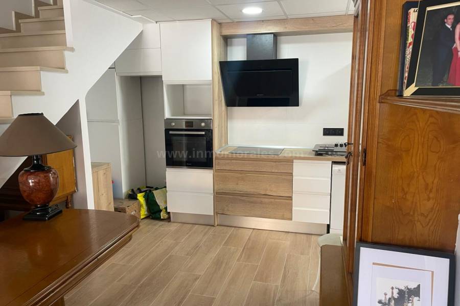 Venta - Semi adosada - Almoradí