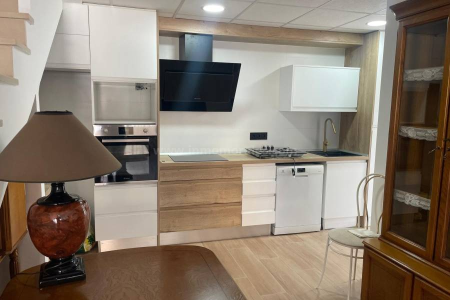 Venta - Semi adosada - Almoradí