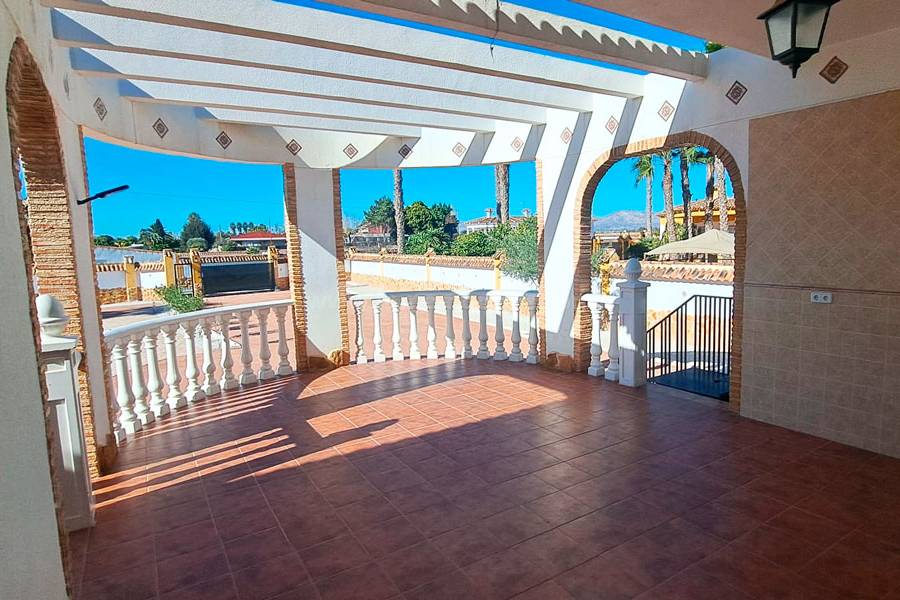 Resale - Country Villa   - Catral