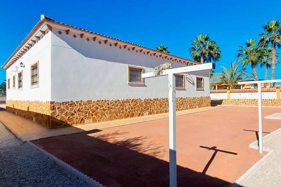Resale - Country Villa   - Catral