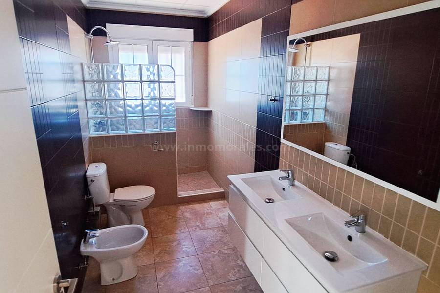 Resale - Country Villa   - Catral