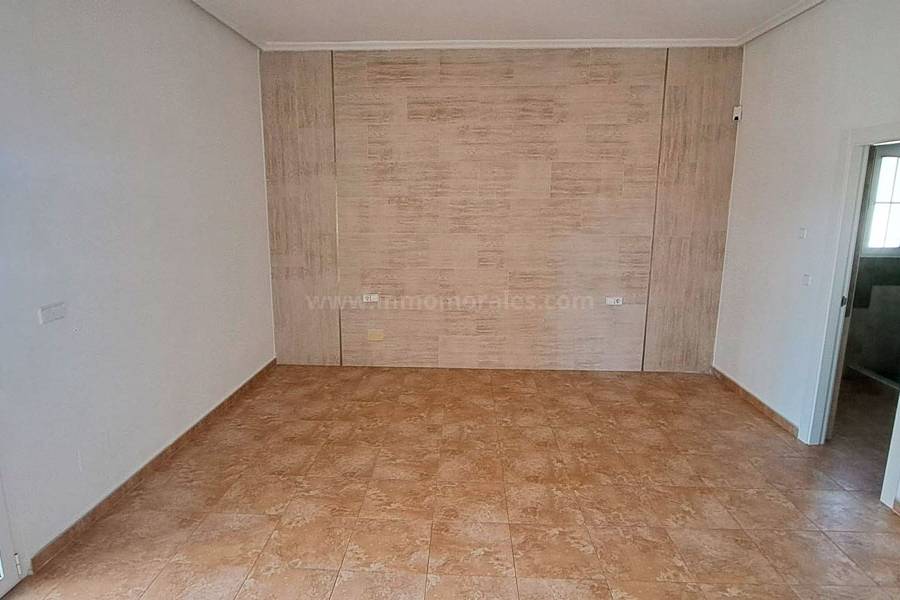 Resale - Country Villa   - Catral