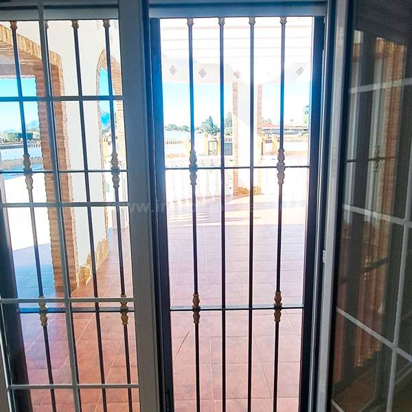 Resale - Country Villa   - Catral