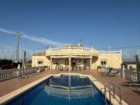 Wiederverkauf - Villa ( Finca ) - Catral