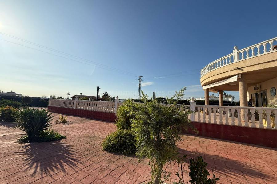 Wiederverkauf - Villa ( Finca ) - Catral