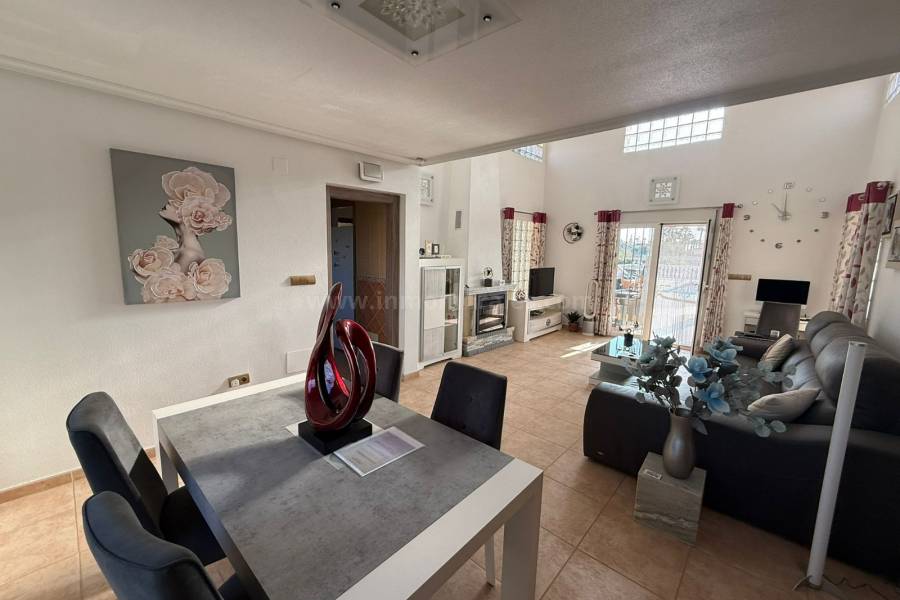 Wiederverkauf - Villa ( Finca ) - Catral