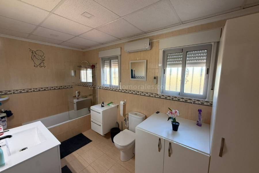 Wiederverkauf - Villa ( Finca ) - Catral