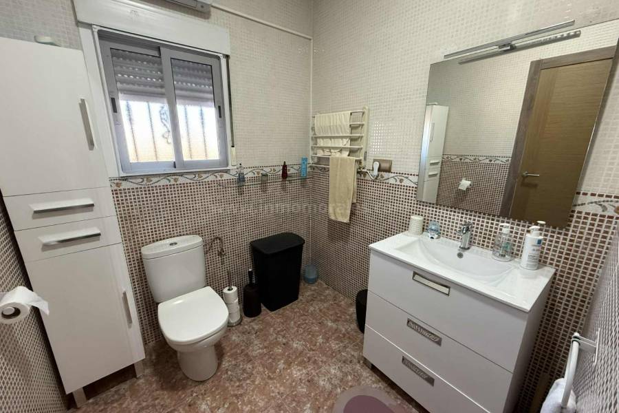 Wiederverkauf - Villa ( Finca ) - Catral