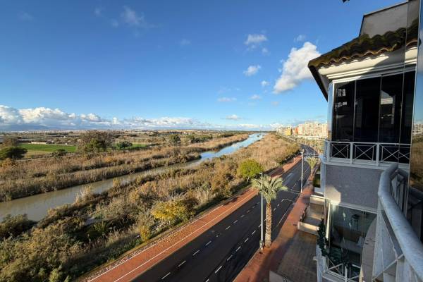 Apartamento / Piso - Venta - Guardamar del Segura - Guardamar del Segura