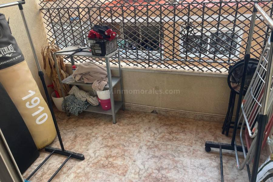 Resale - Apartment  - Torrevieja - Centro