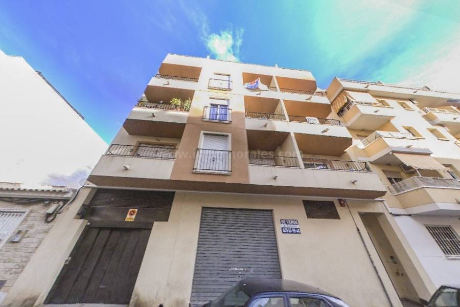 Resale - Apartment  - Torrevieja - Centro