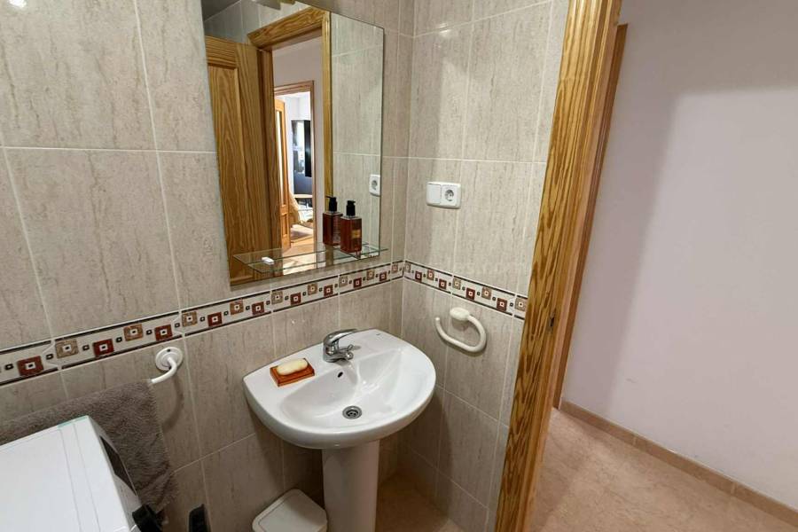 Resale - Apartment  - Almoradí