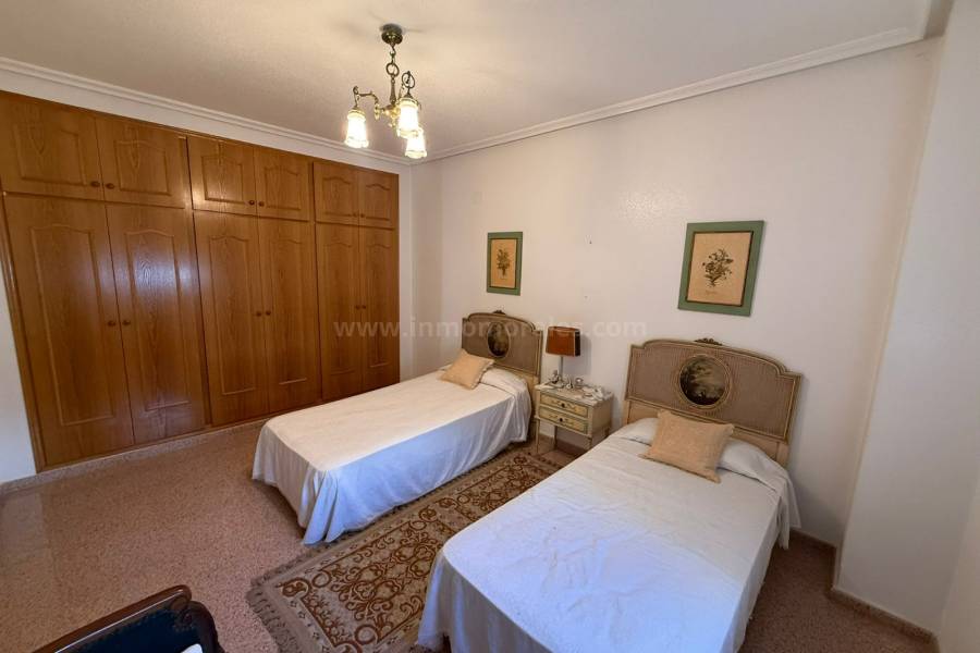 Resale - Apartment  - Almoradí