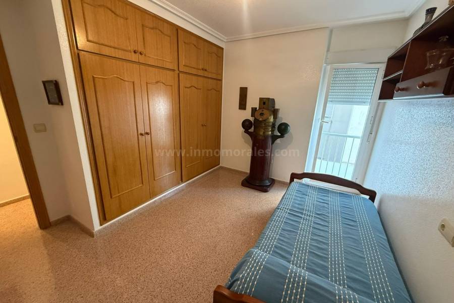 Resale - Apartment  - Almoradí