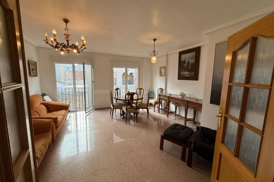 Resale - Apartment  - Almoradí