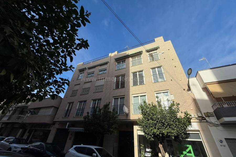 Resale - Apartment  - Almoradí
