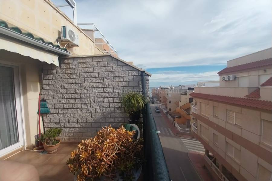 Resale - Apartment  - La Mata